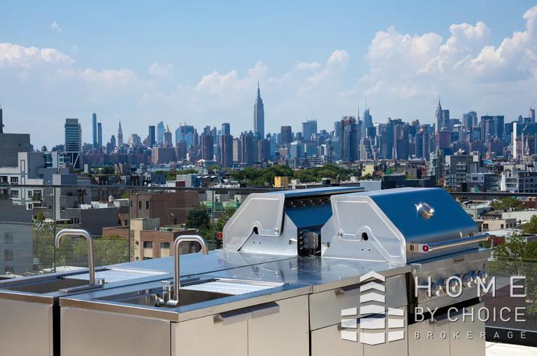 781 Metropolitan Avenue East Williamsburg Brooklyn NY 11211
