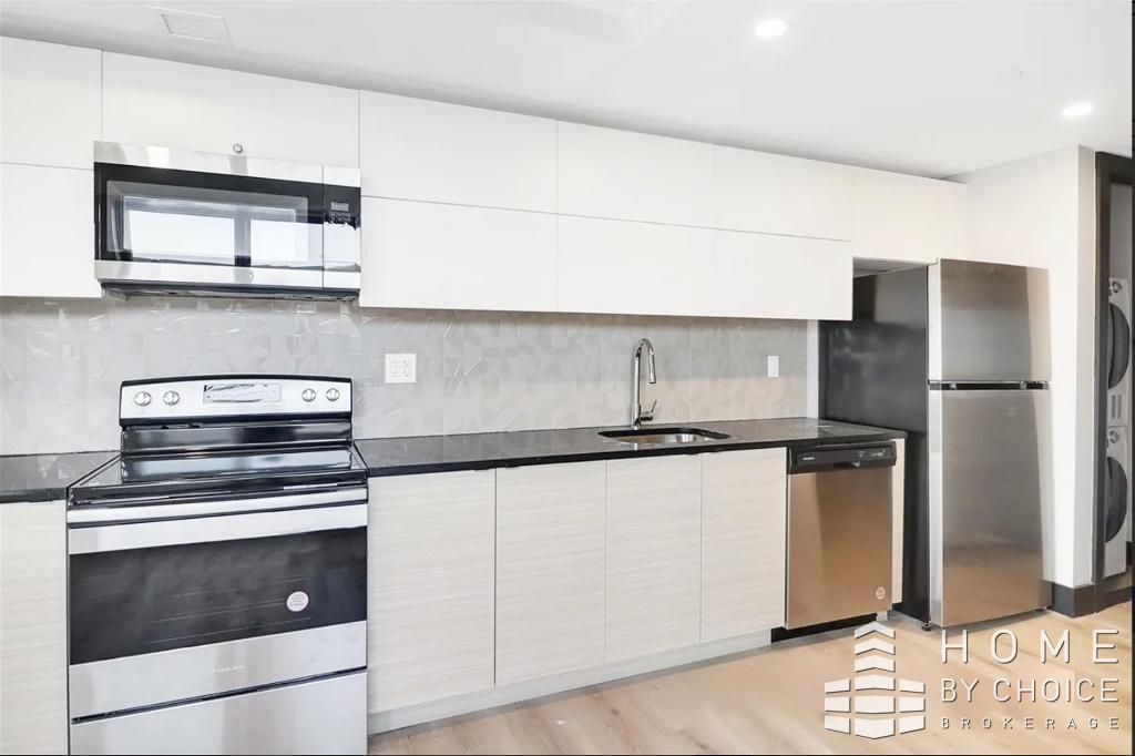 88 Linden Boulevard 8E Flatbush Brooklyn NY 11226