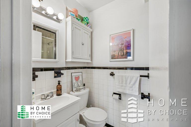 100 Remsen Street 8A Brooklyn Heights Brooklyn NY 11201