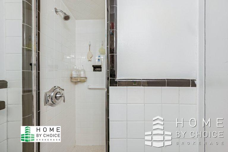100 Remsen Street 8A Brooklyn Heights Brooklyn NY 11201