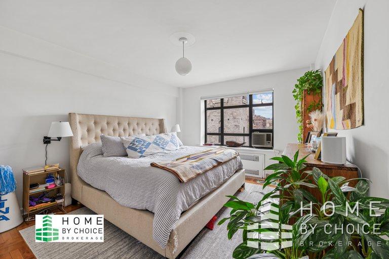 100 Remsen Street 8A Brooklyn Heights Brooklyn NY 11201