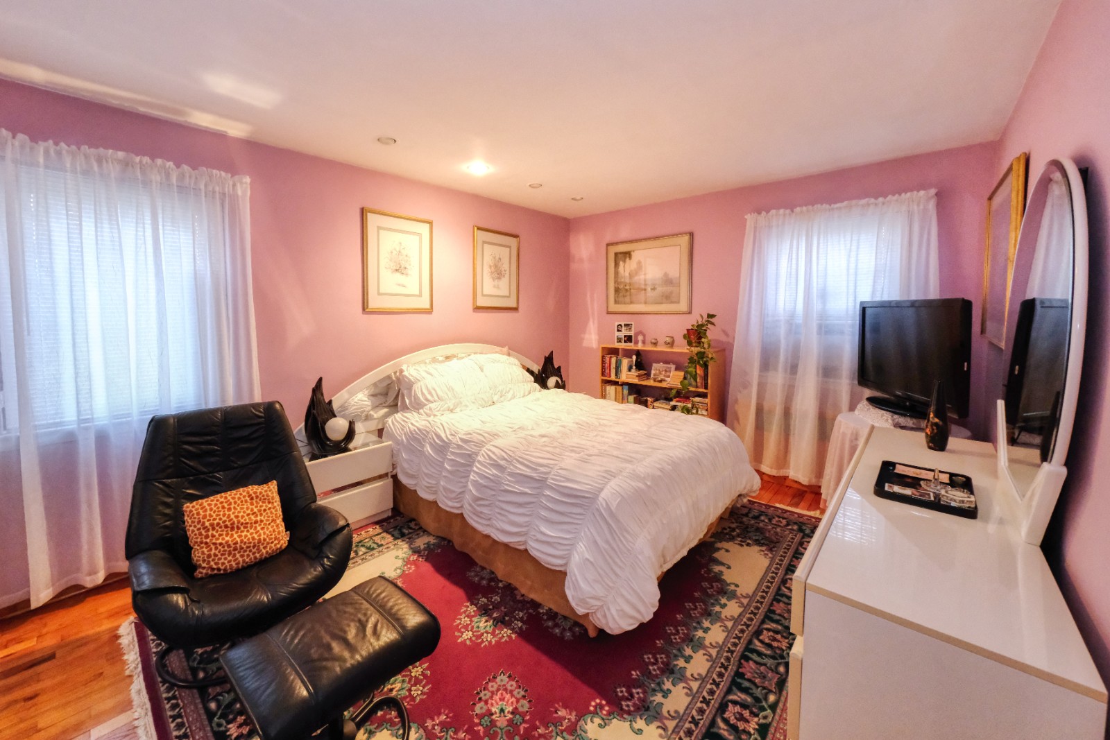 29-30 137th Street 3A Flushing Queens NY 11354