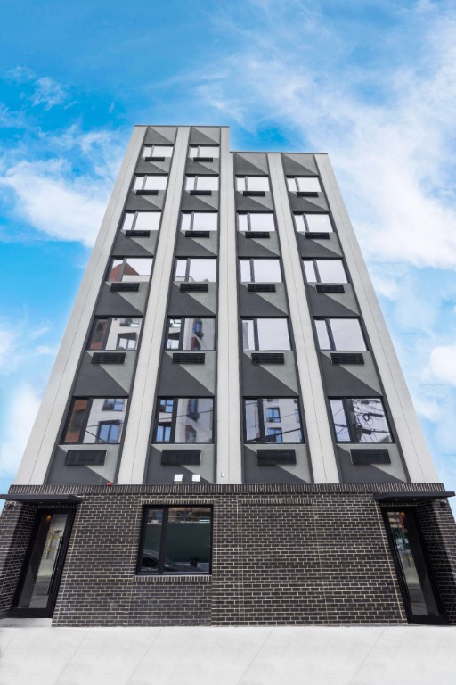 Cyrus Place