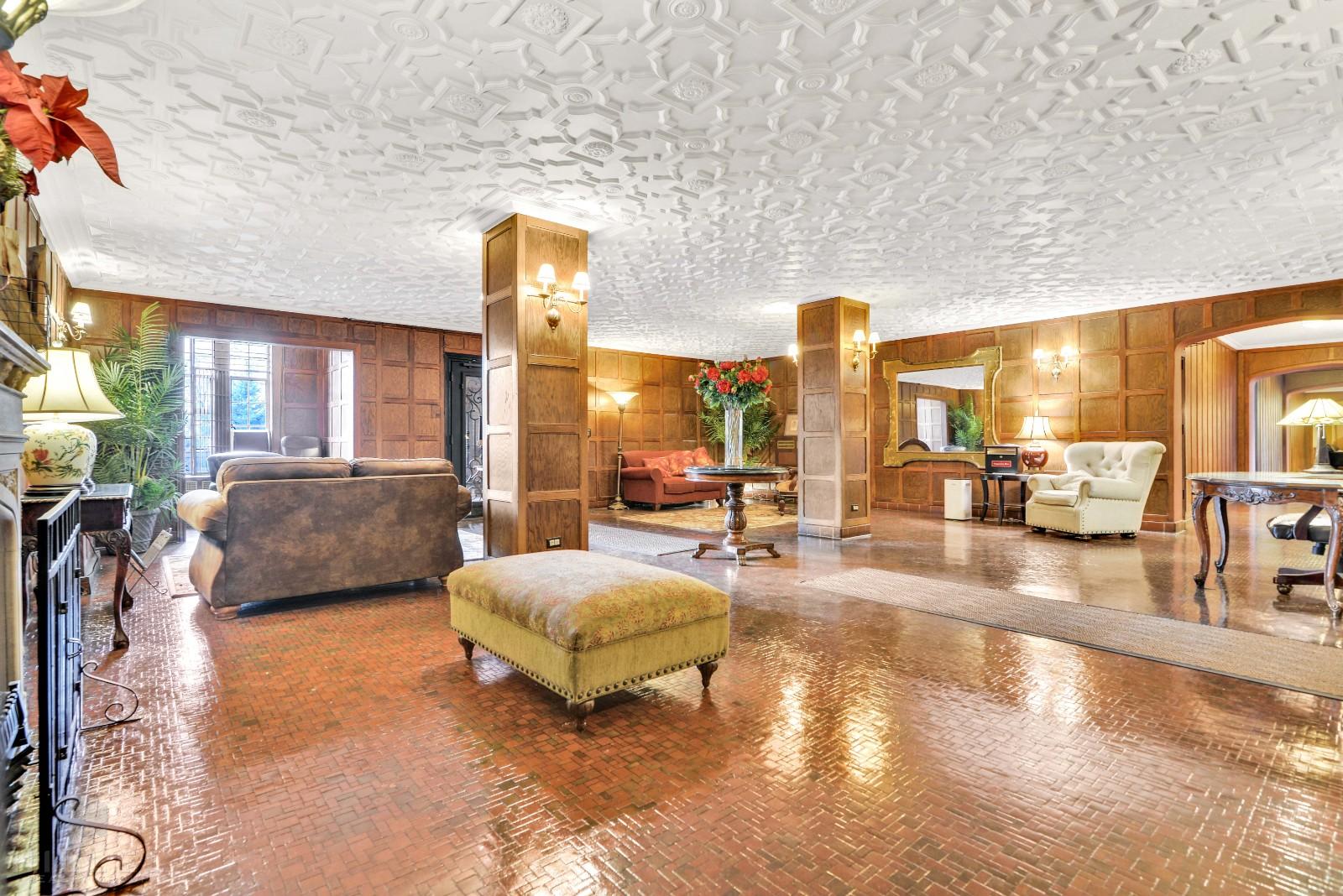 20 Continental Avenue 4A Forest Hills Queens NY 11375