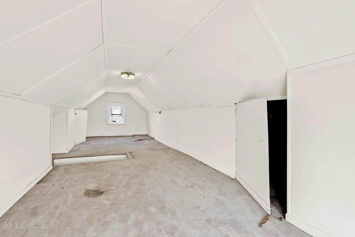 48-26 207th Street Bayside Queens NY 11364