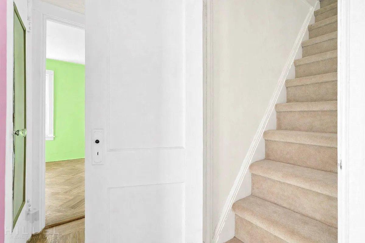 48-26 207th Street Bayside Queens NY 11364