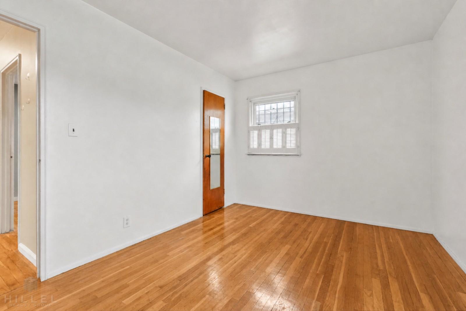 143-81 227th Street Brookville Queens NY 11413