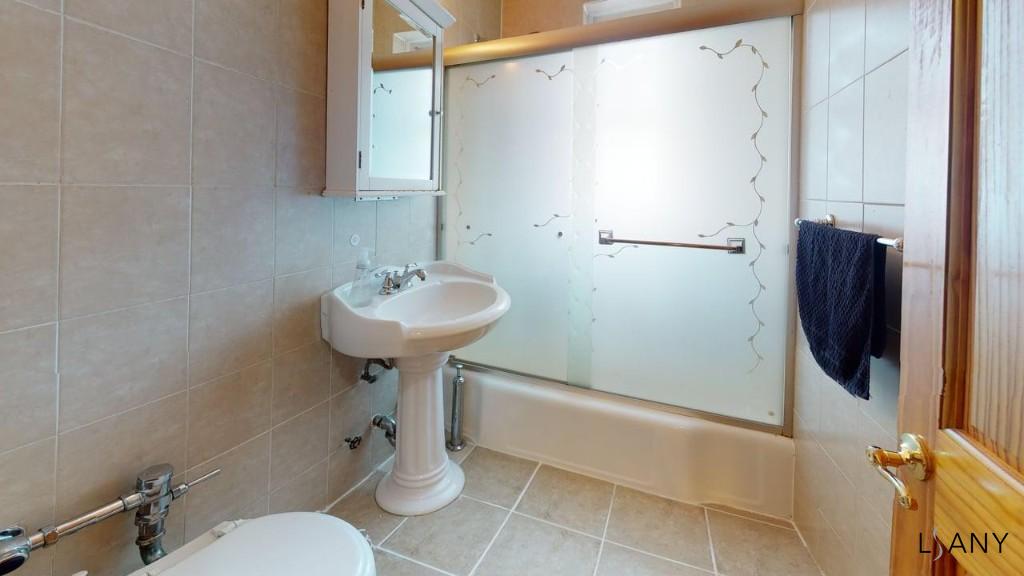 66-40 108th Street 5B Forest Hills Queens NY 11375