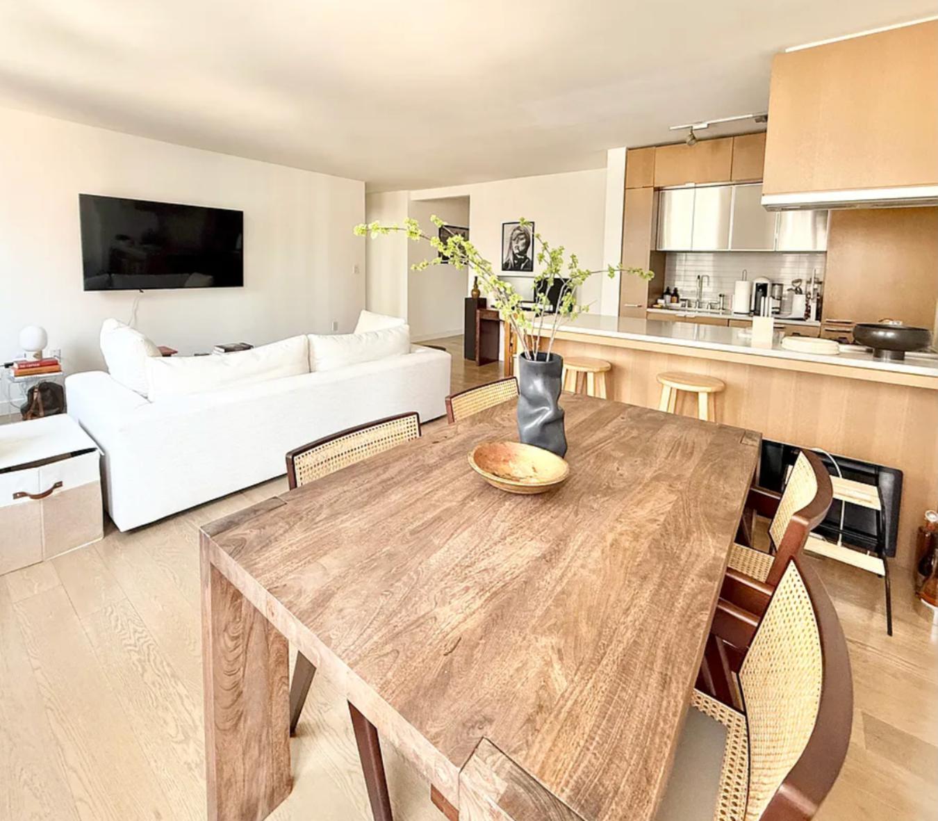 225 Rector Place 15A Battery Park City New York NY 10280