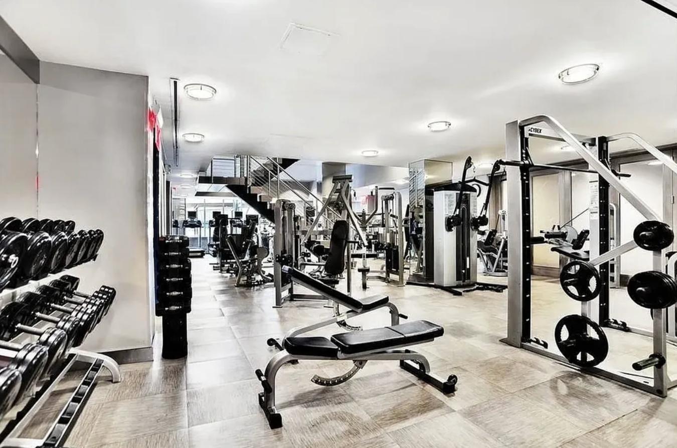 225 Rector Place 15A Battery Park City New York NY 10280