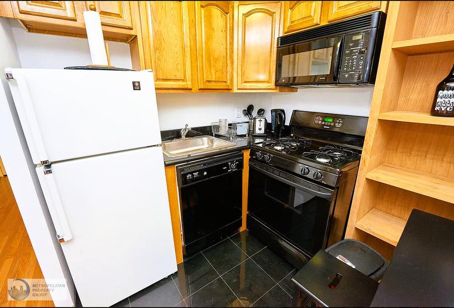 1 Apartment in East Village