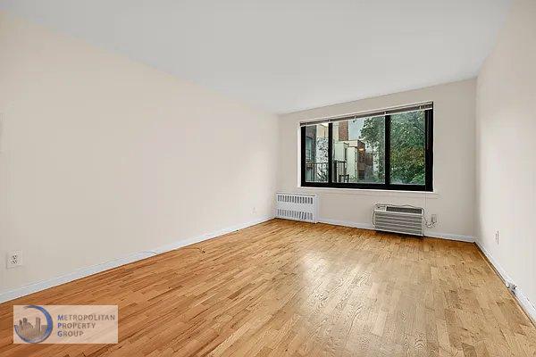 Studio Apartment in Upper East Side