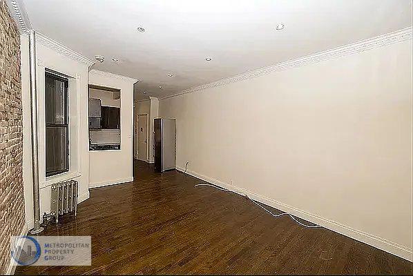 332 E 71ST ST., New York, NY - 3,450 USD/ month