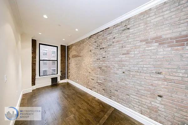 222 e 12th st, New York, NY - 3,650 USD/ month