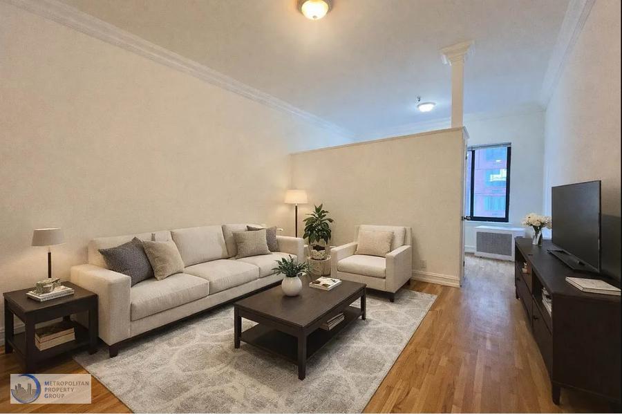 Studio Apartment in Upper East Side