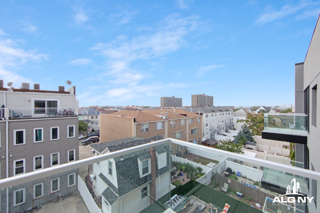163 Beach 96th Street, Apt 2d, Rockaway Park, 11693 ELIKA New York
