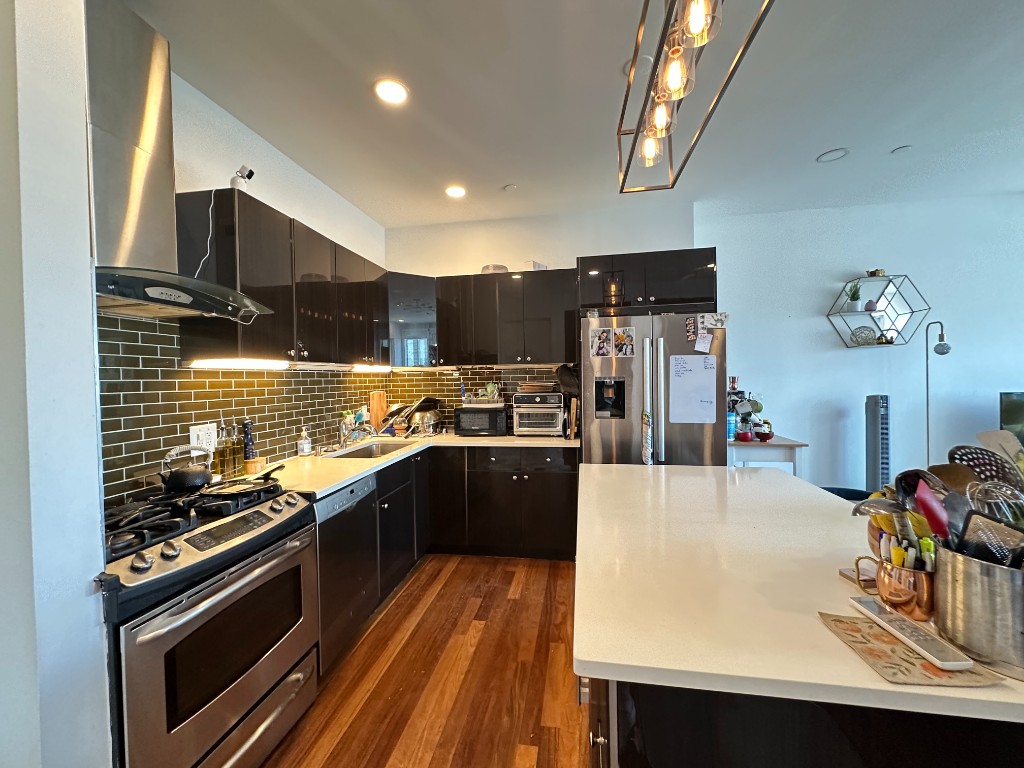 195 Classon Avenue Bedford Stuyvesant Brooklyn NY 11205