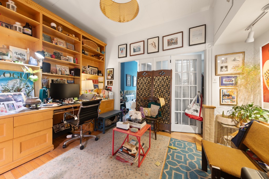 664 Henry Street Carroll Gardens Brooklyn NY 11231