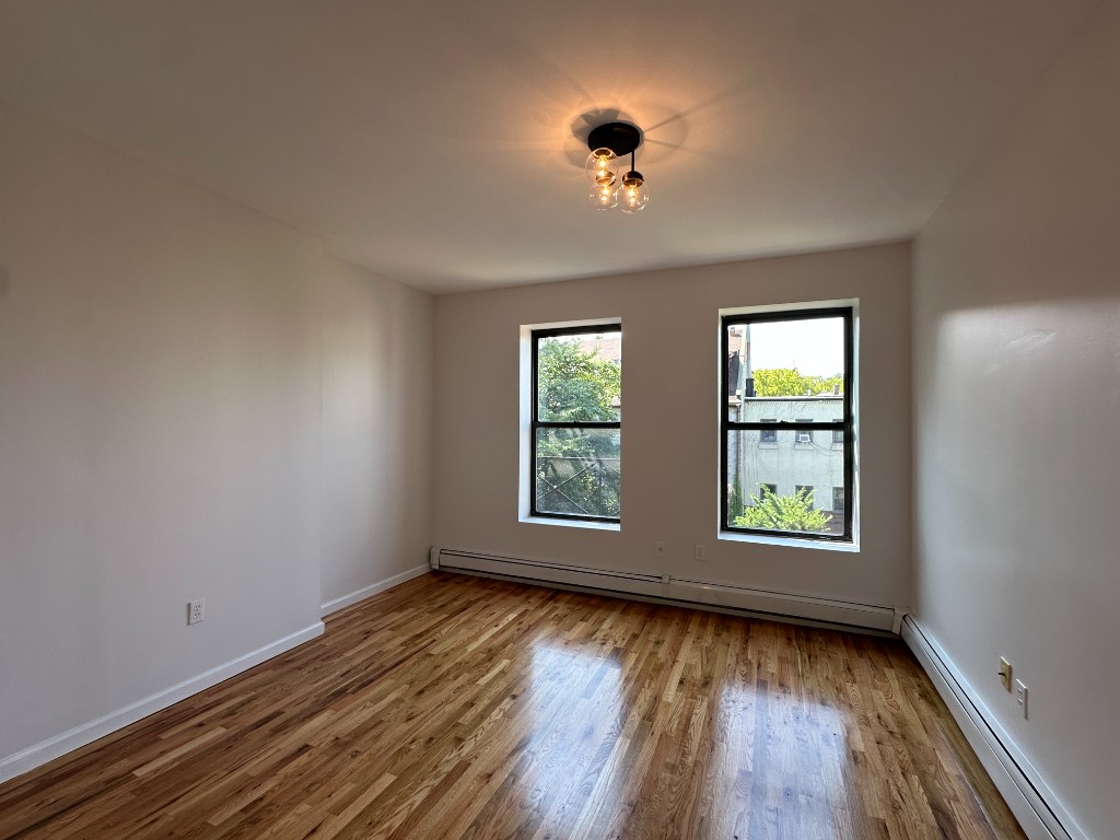 224 Sackett Street 3L Carroll Gardens Brooklyn NY 11231