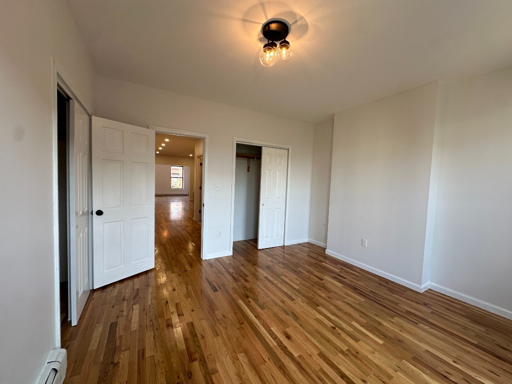 224 Sackett Street 3L Carroll Gardens Brooklyn NY 11231