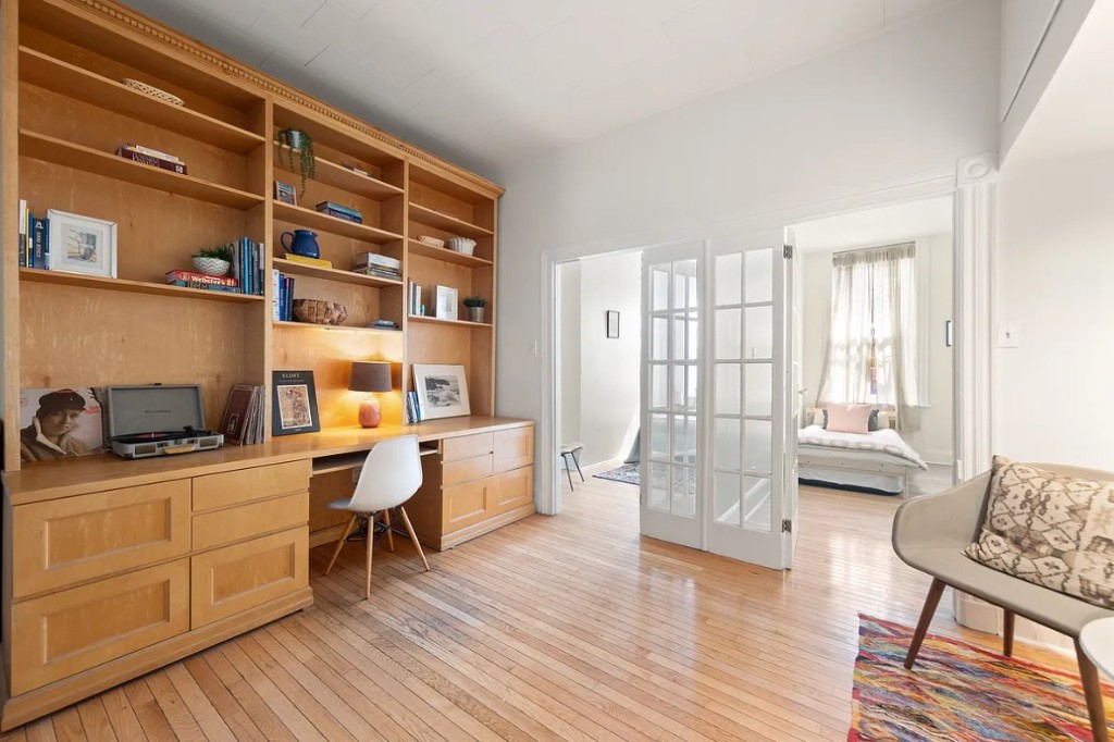 664 Henry Street Carroll Gardens Brooklyn NY 11231