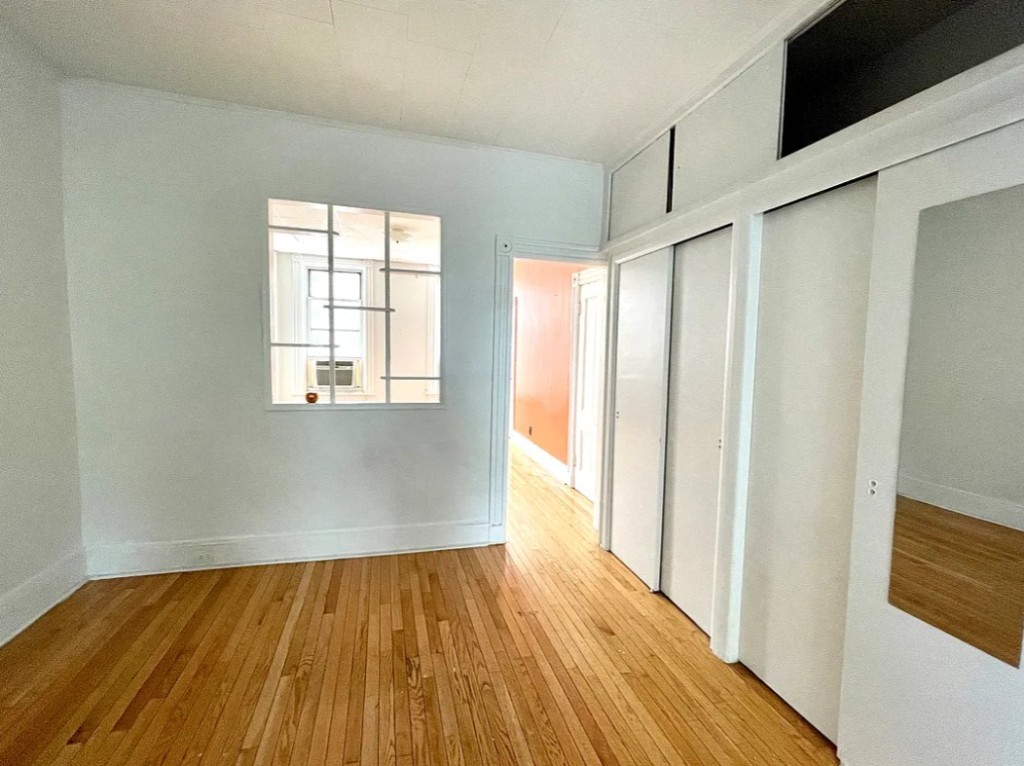 664 Henry Street Carroll Gardens Brooklyn NY 11231