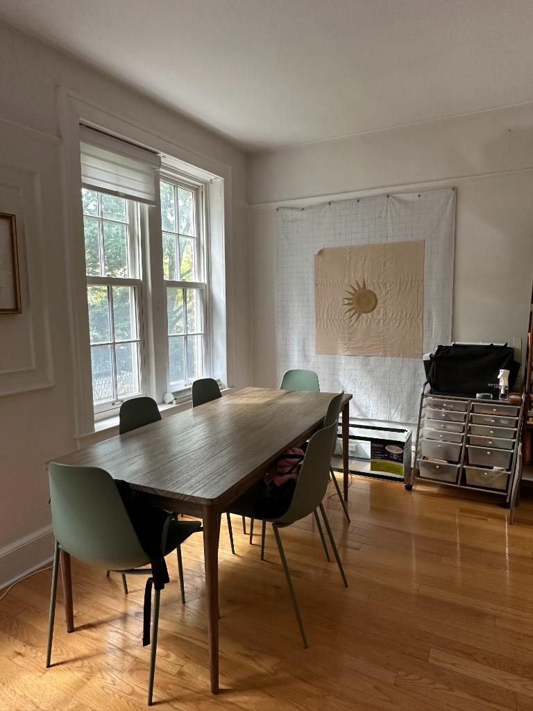 29 1st Place PARLOR Carroll Gardens Brooklyn NY 11231