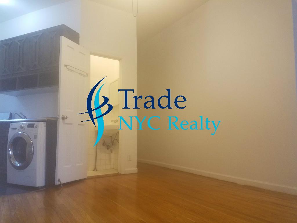 Nyc Apartments East Village 4 Bedroom Apartment For Rent S Images Realty Mx 21e119daf697467b14b076f2d5819aec Assets 4819 18724 Jpg