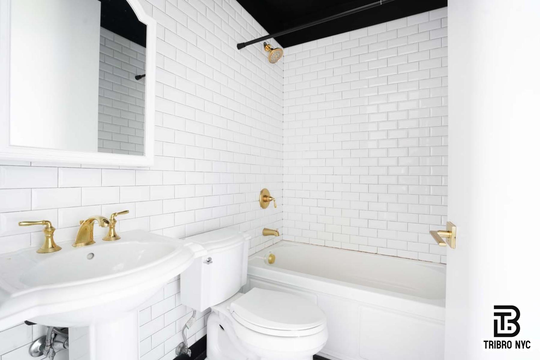 489 Washington Avenue 2E Clinton Hill Brooklyn NY 11238
