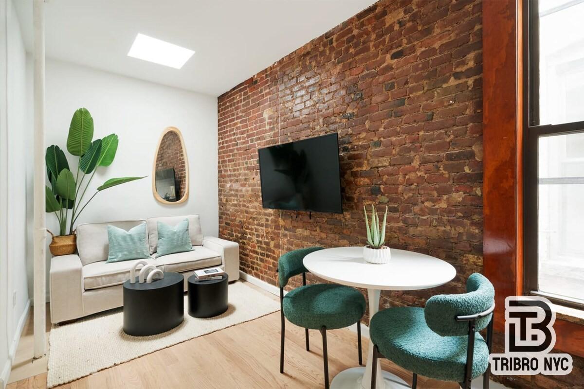 47 Market Street 3A Lower East Side New York NY 10002