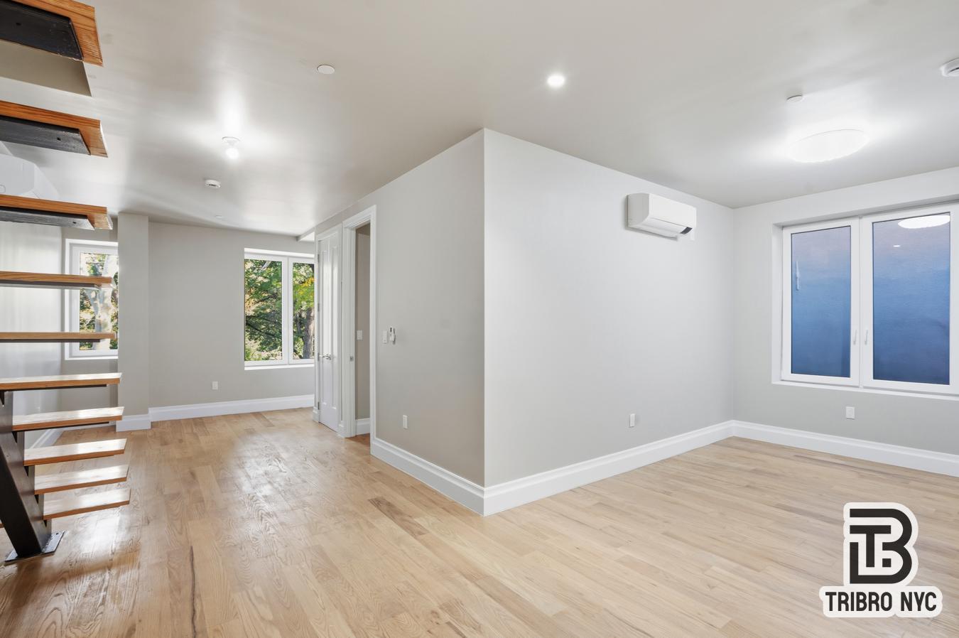 129 Russell Street 3B Greenpoint Brooklyn NY 11222