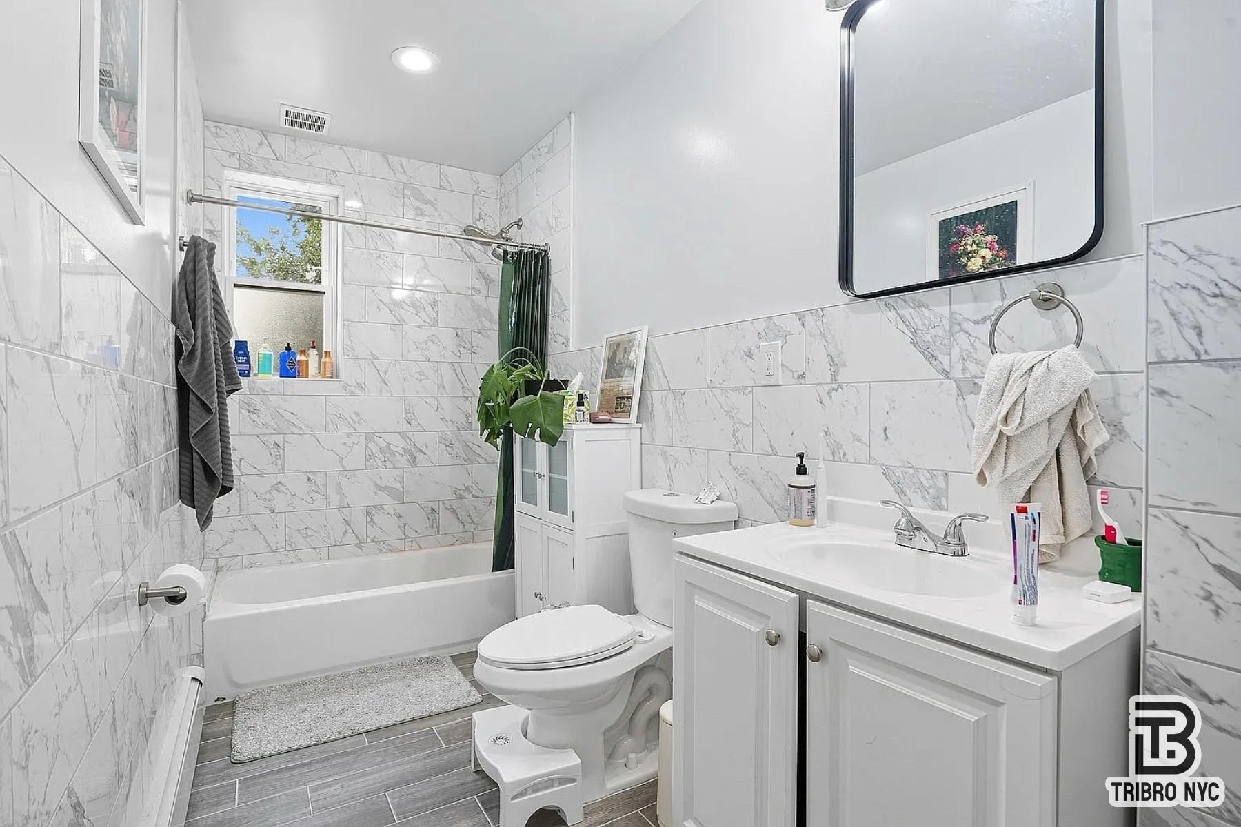 126 Hall Street Clinton Hill Brooklyn NY 11205