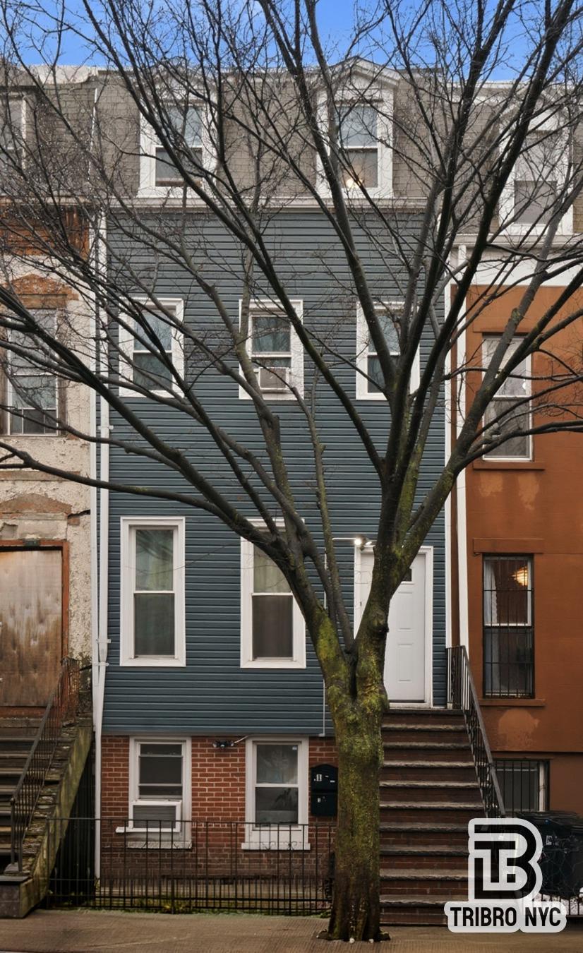 126 Hall Street Clinton Hill Brooklyn NY 11205