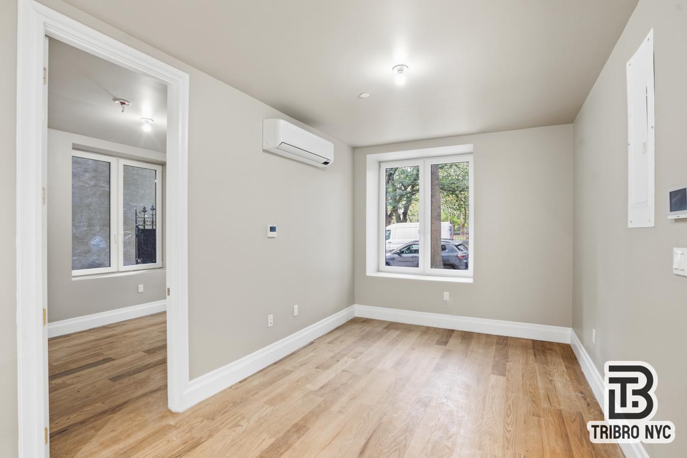 129 Russell Street 1S Greenpoint Brooklyn NY 11222