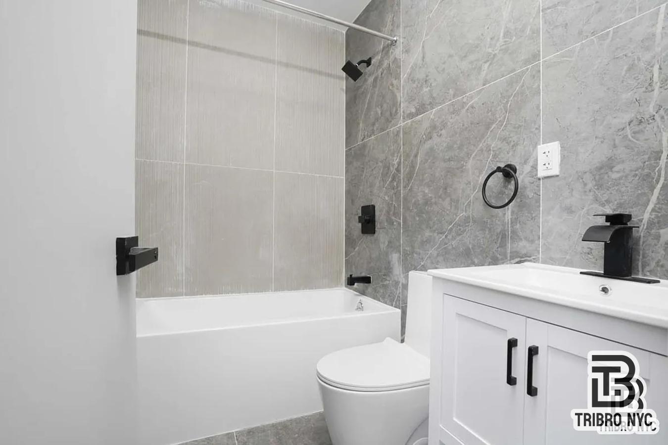 1731 Norman Street 2L Ridgewood Queens NY 11385