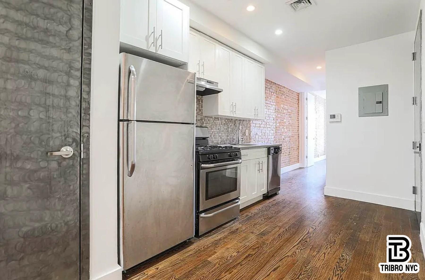 558 Kosciuszko Street 1R Bedford Stuyvesant Brooklyn NY 11221