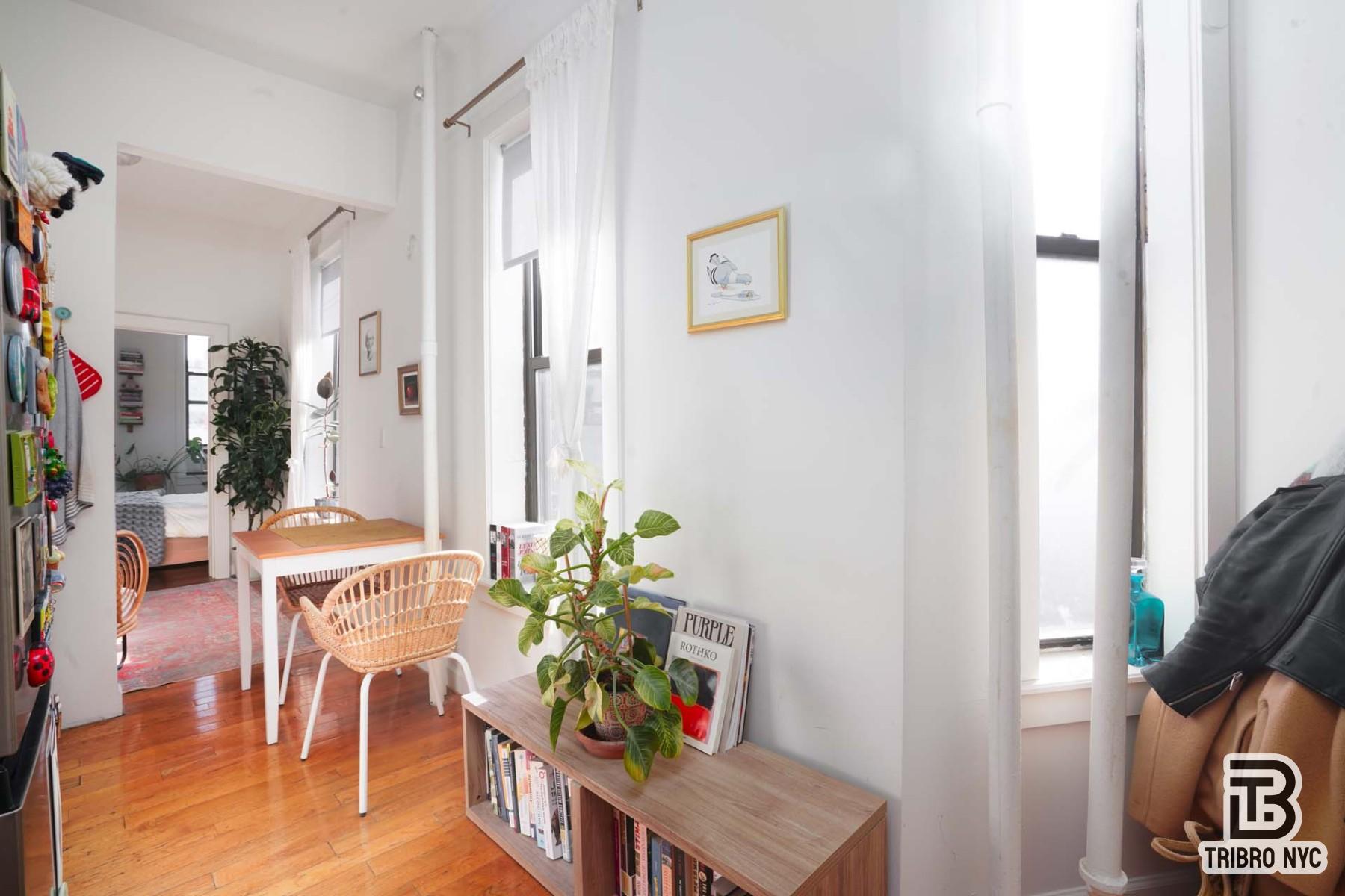 301 West 20th Street 2A Chelsea New York NY 10011