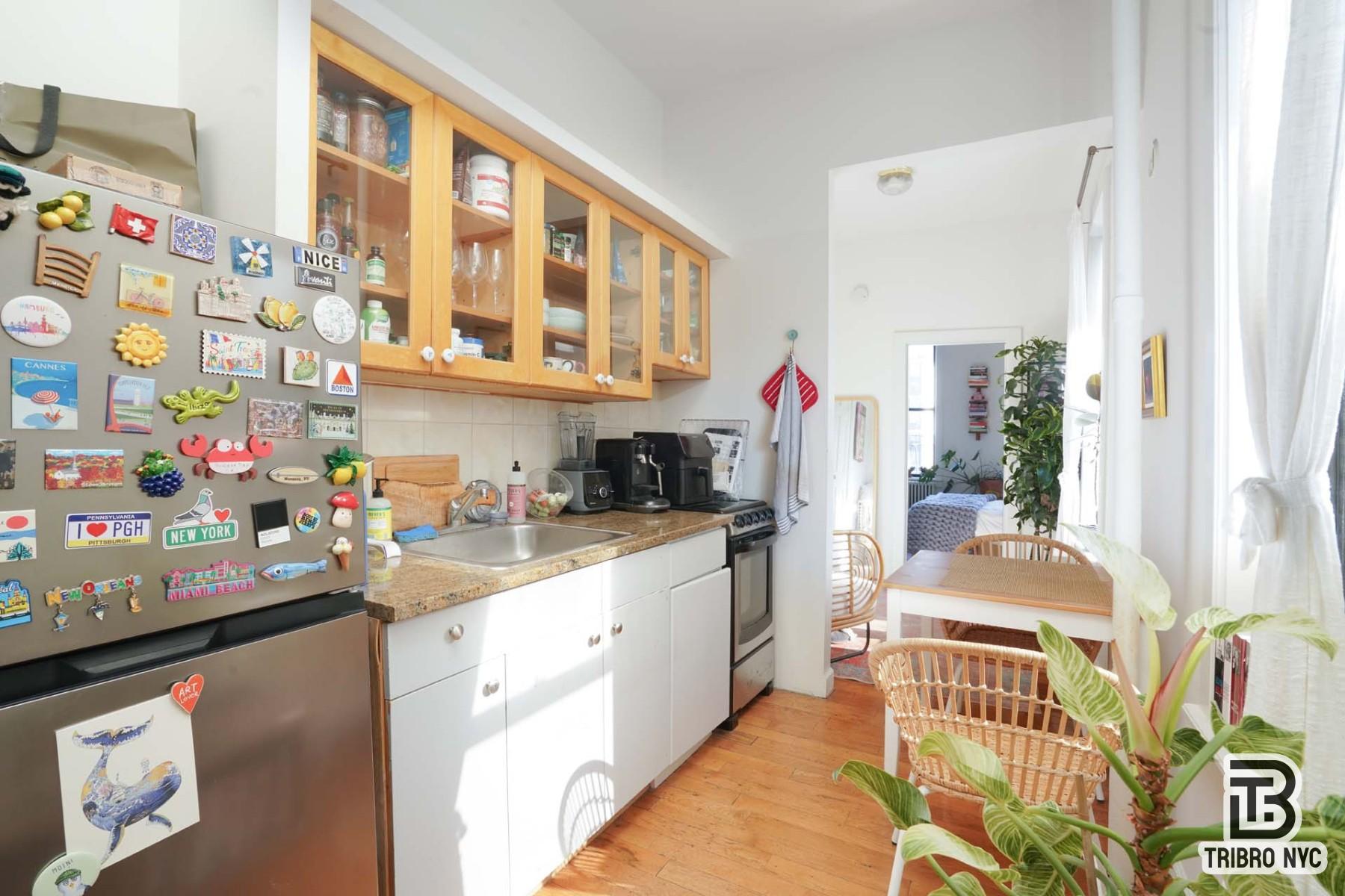 301 West 20th Street 2A Chelsea New York NY 10011