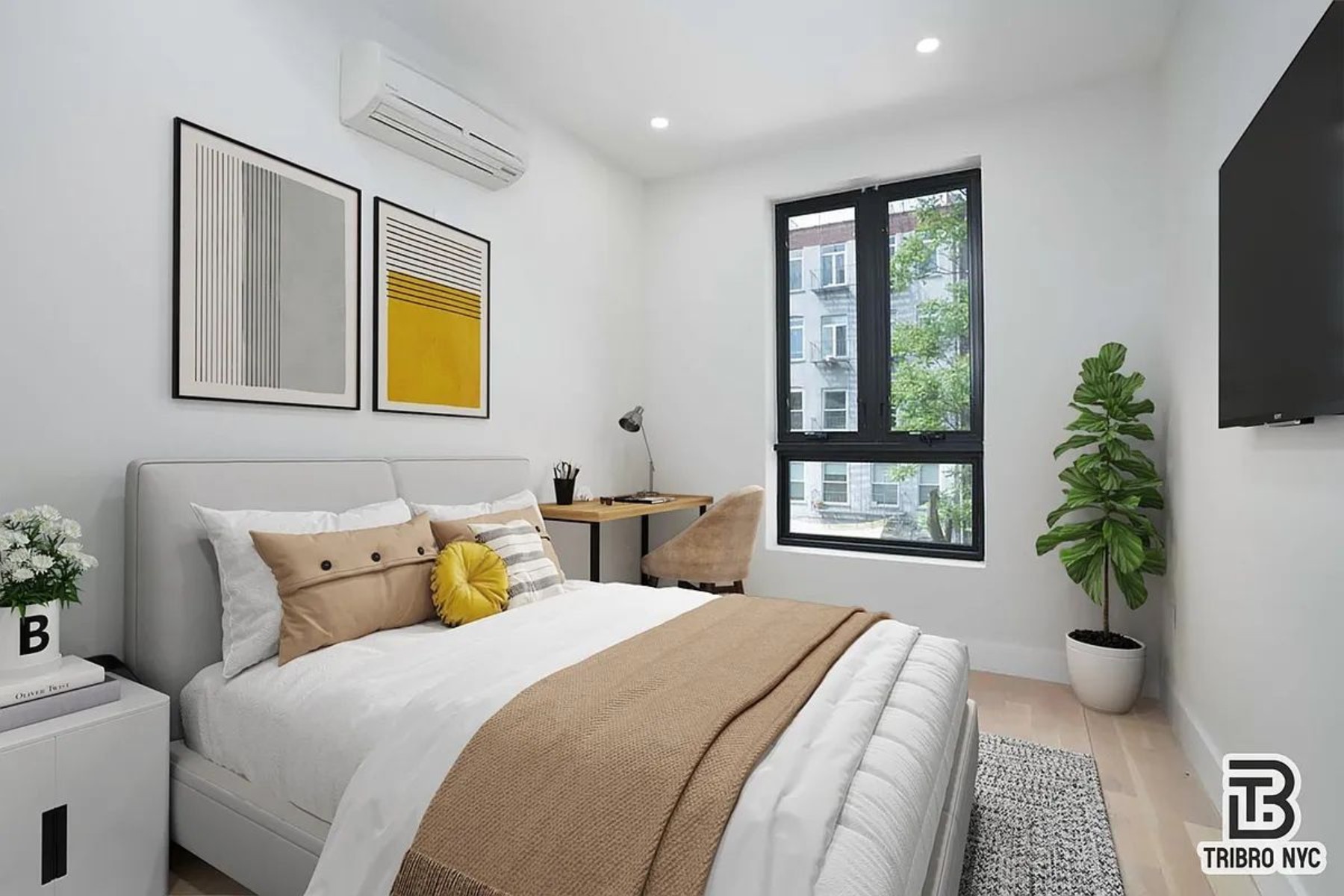 76 Bartlett Street 2E Williamsburg Brooklyn NY 11206