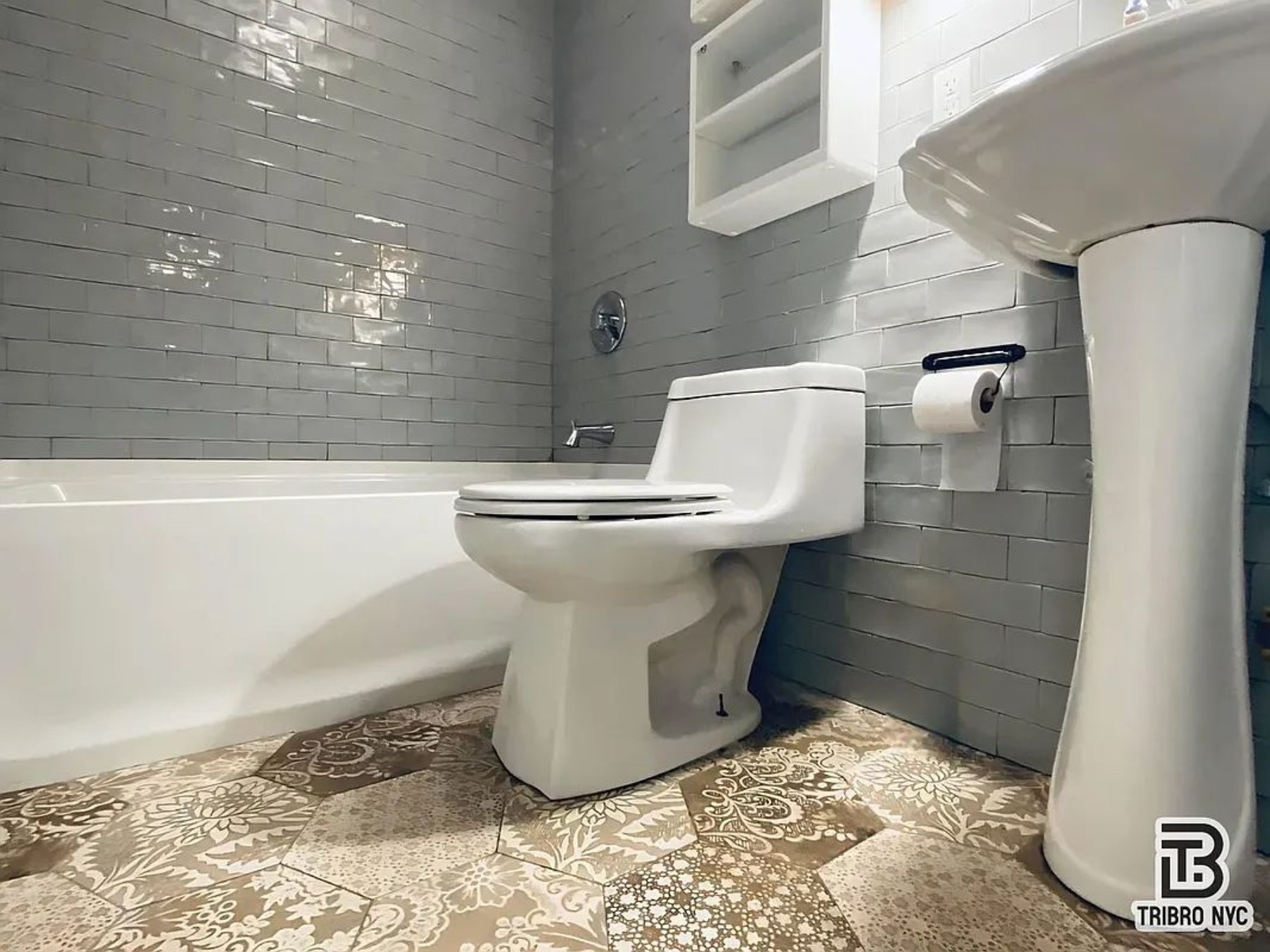 68 Halsey Street 2B Bedford Stuyvesant Brooklyn NY 11216