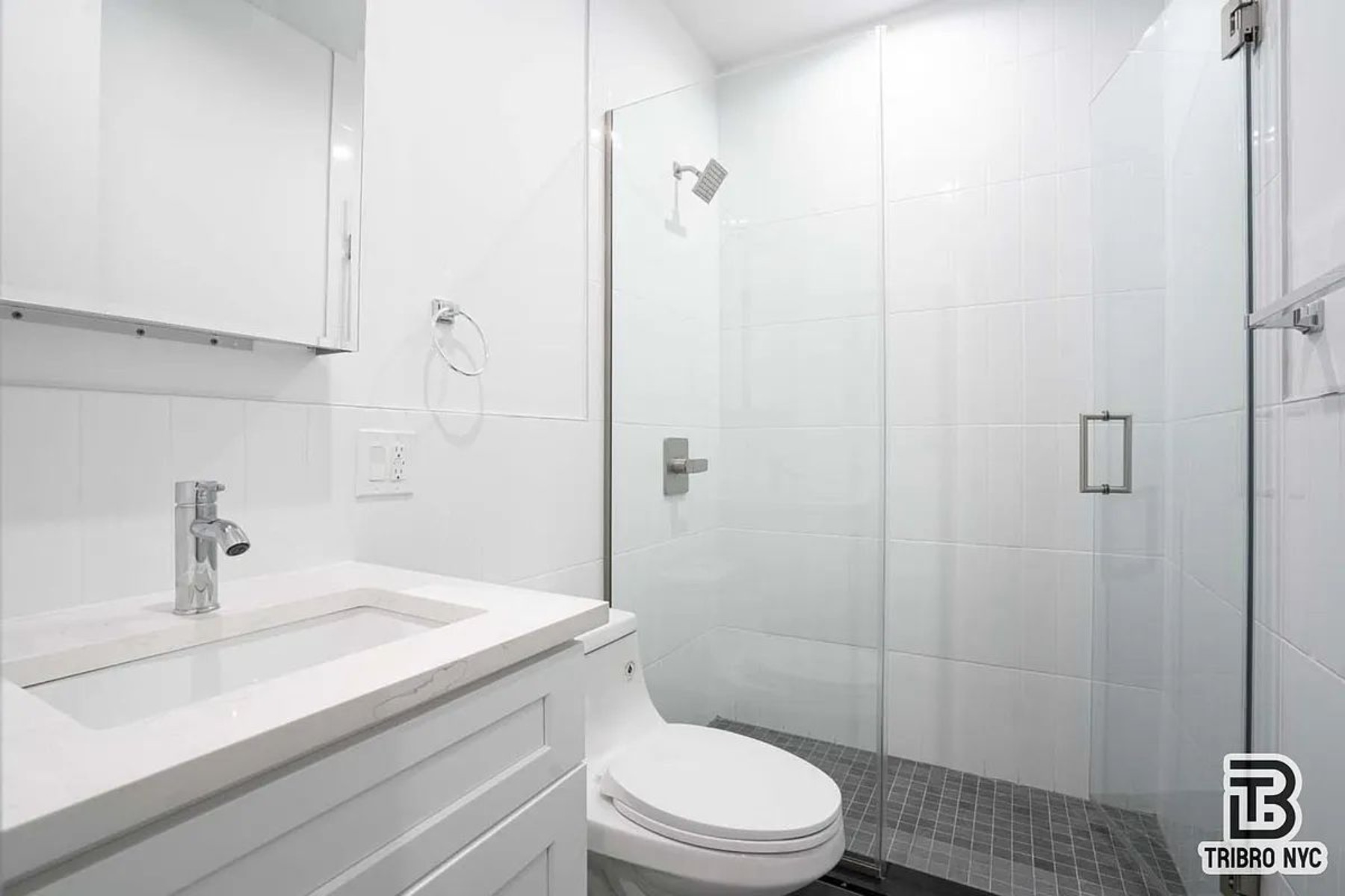 1386 Flatbush Avenue 4 Flatbush Brooklyn NY 11210