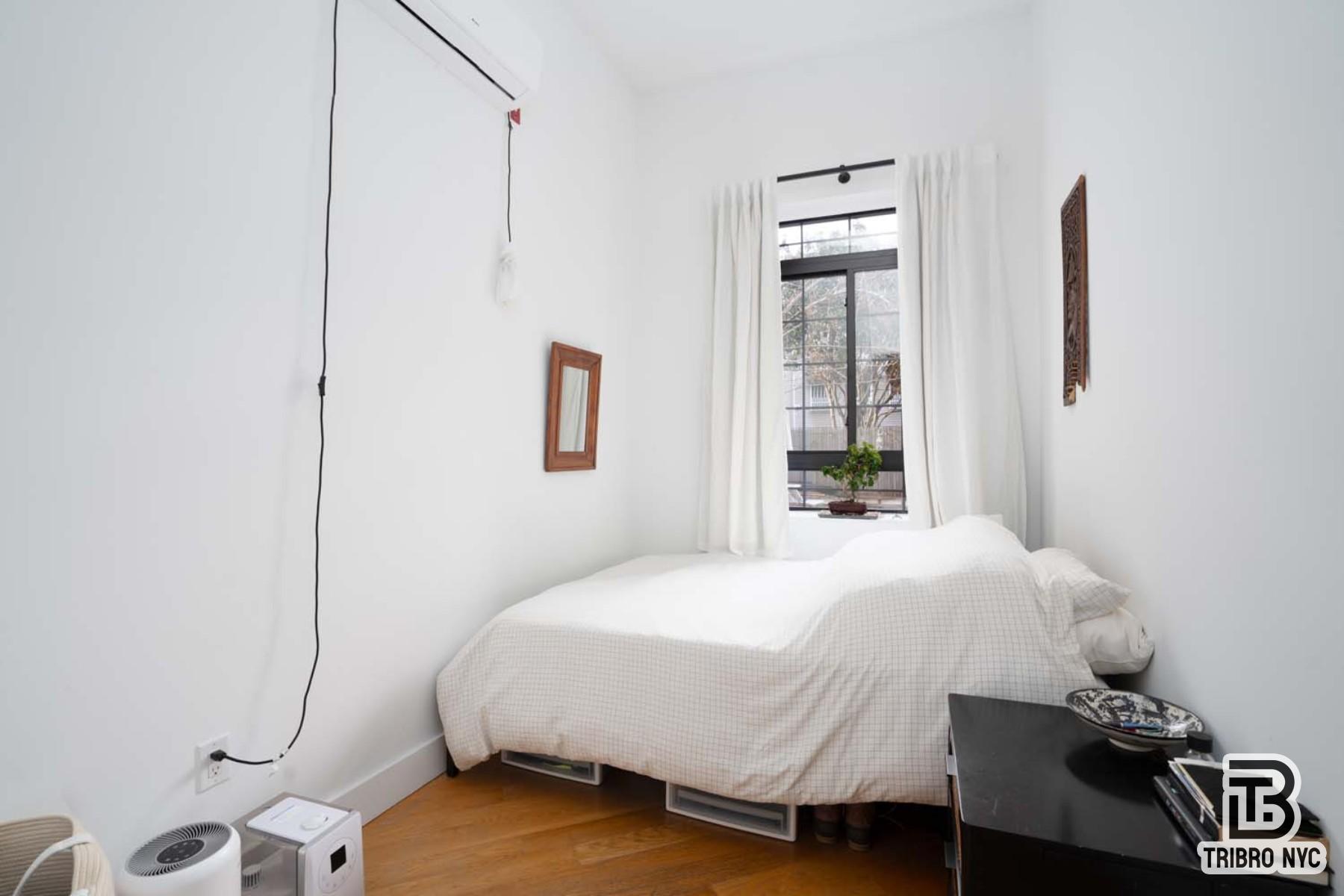 378 South 3rd Street 1D Williamsburg Brooklyn NY 11211