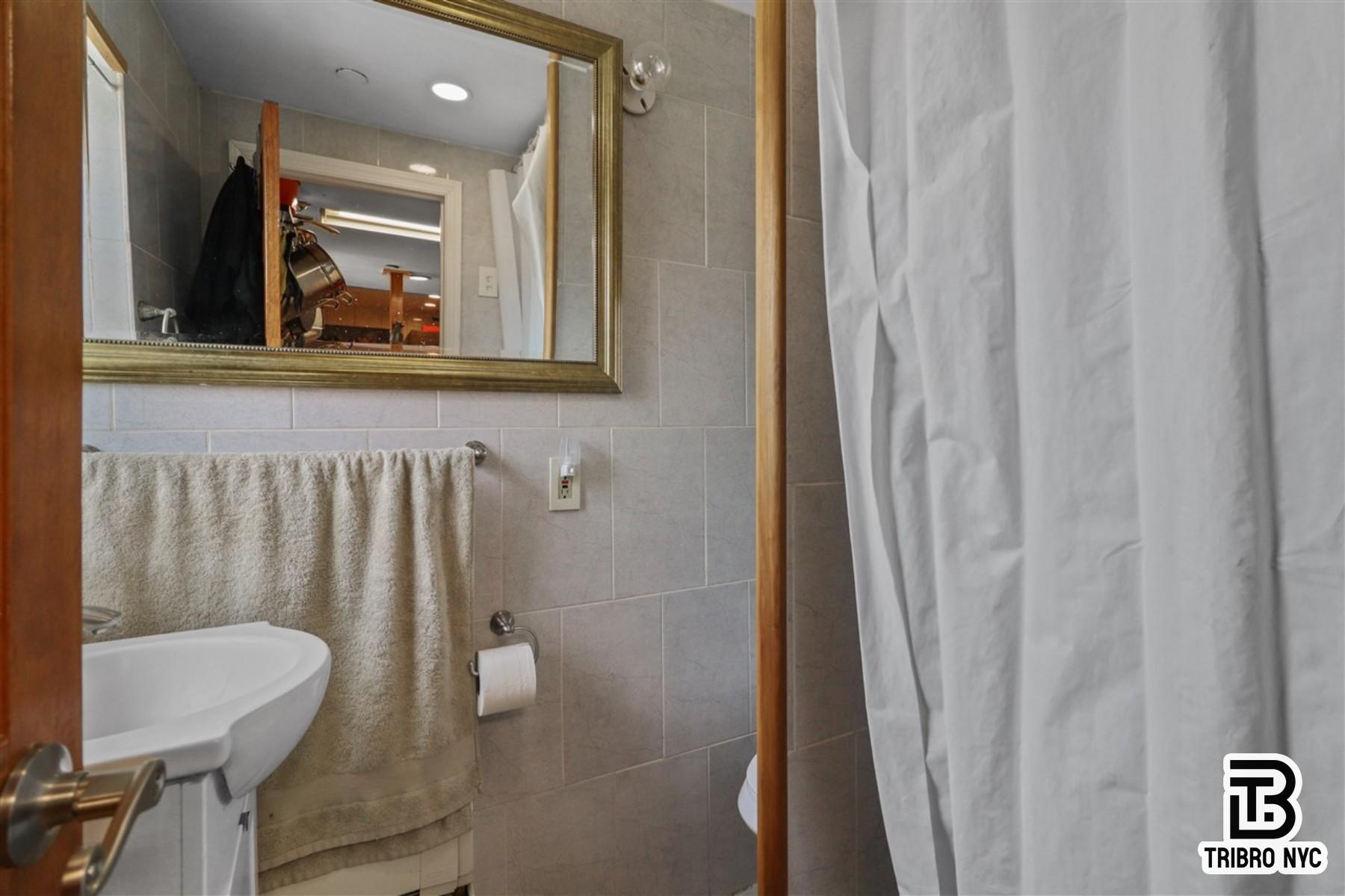 395 Smith Street 3D Carroll Gardens Brooklyn NY 11231