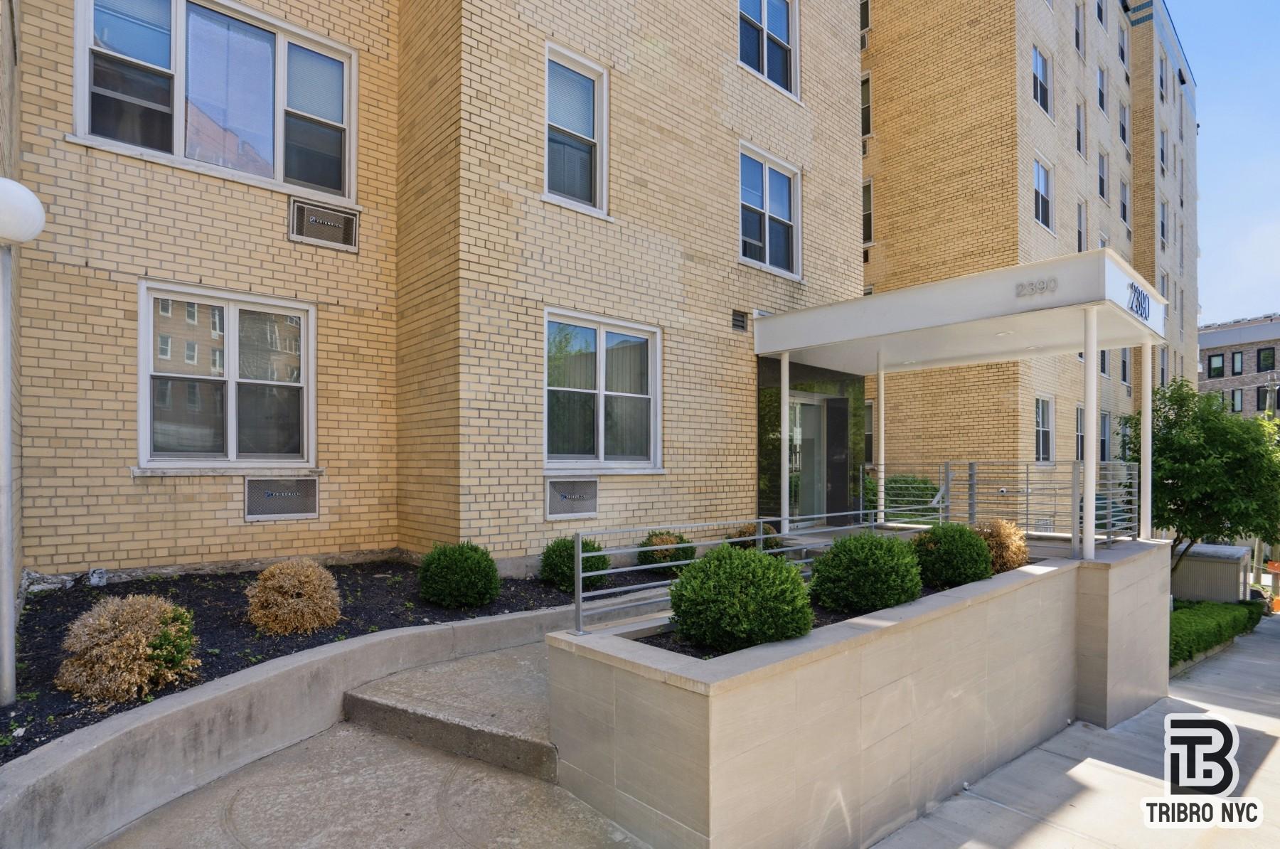 2390 Palisade Avenue 2F Riverdale Bronx NY 10463