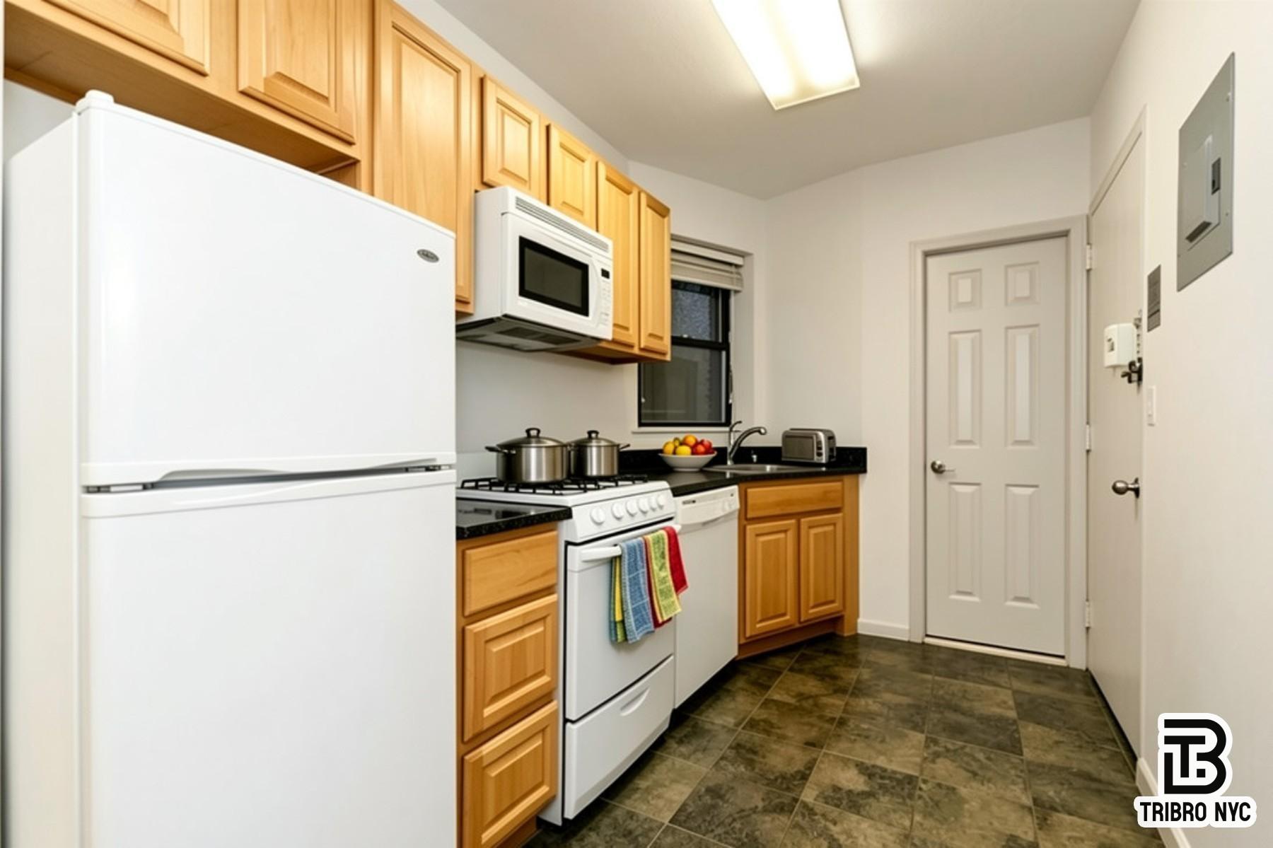 406 West 48th Street Clinton New York NY 10036