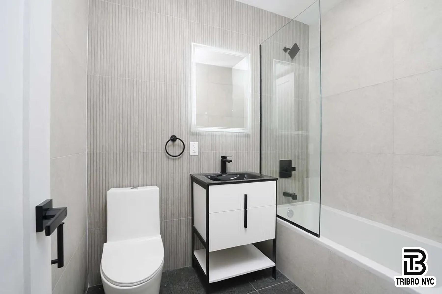 141 Meserole Street 4G East Williamsburg Brooklyn NY 11206