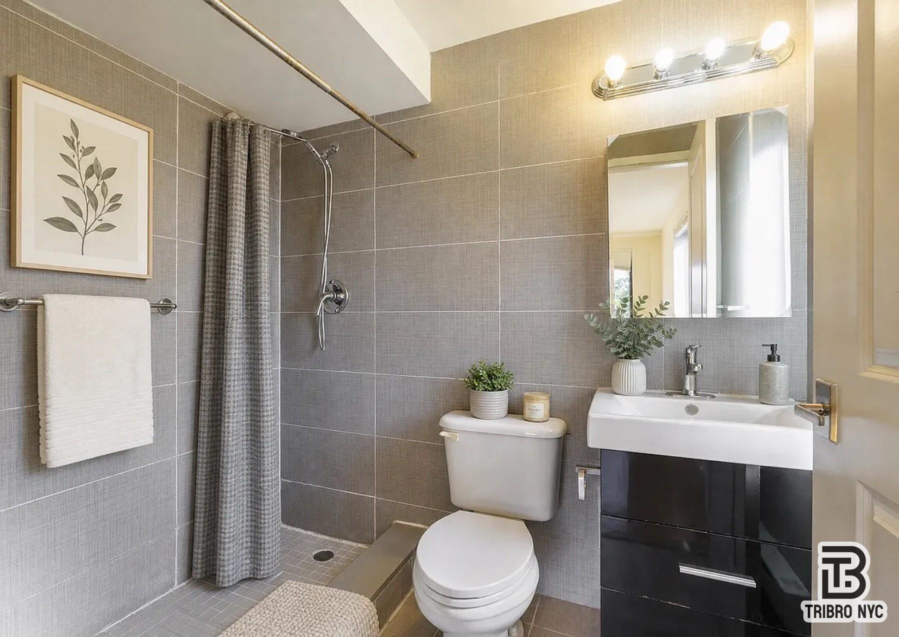 31-10 23rd Street 2G Astoria Queens NY 11106