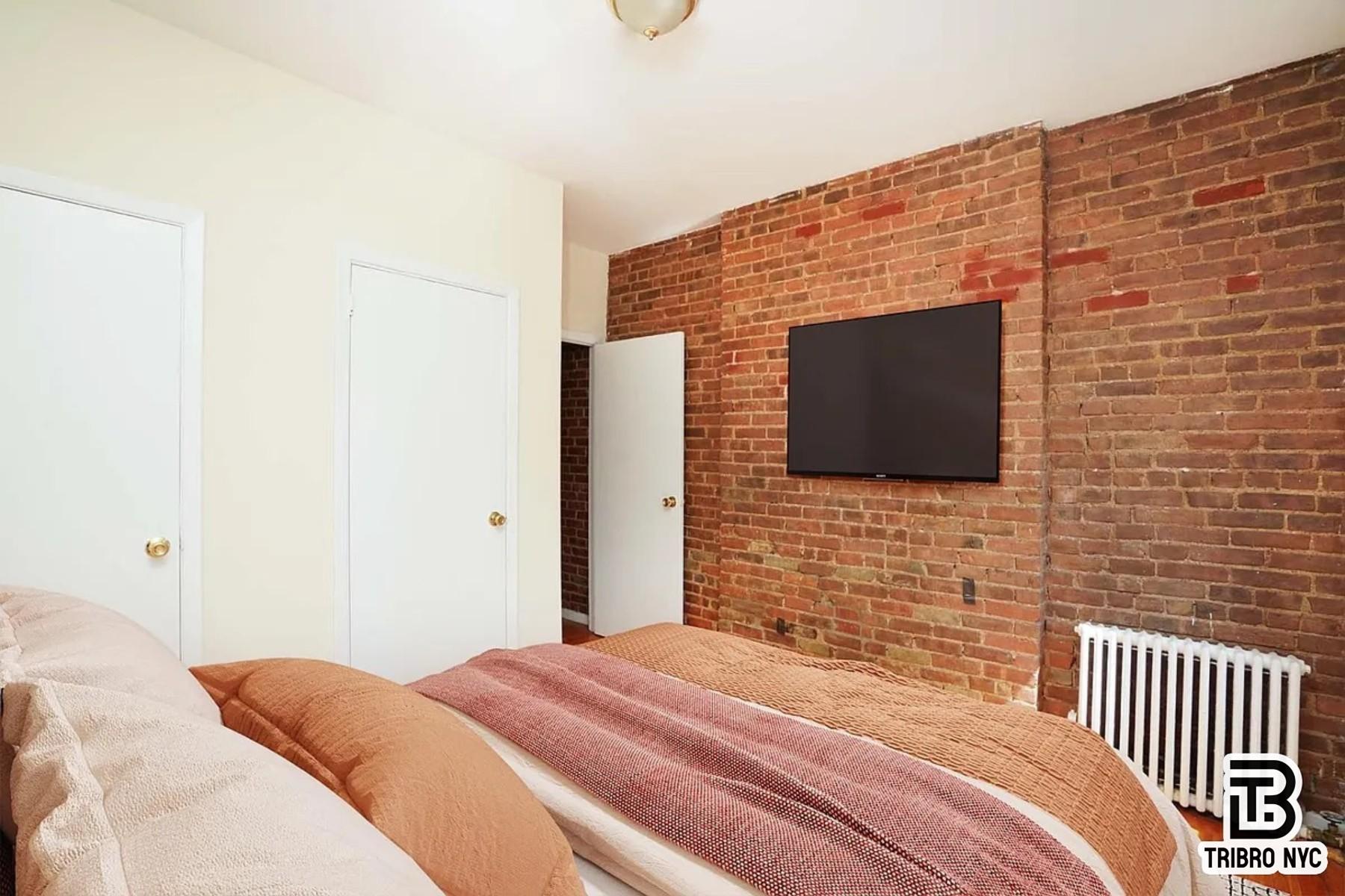 406 West 48th Street 3RE Clinton New York NY 10036