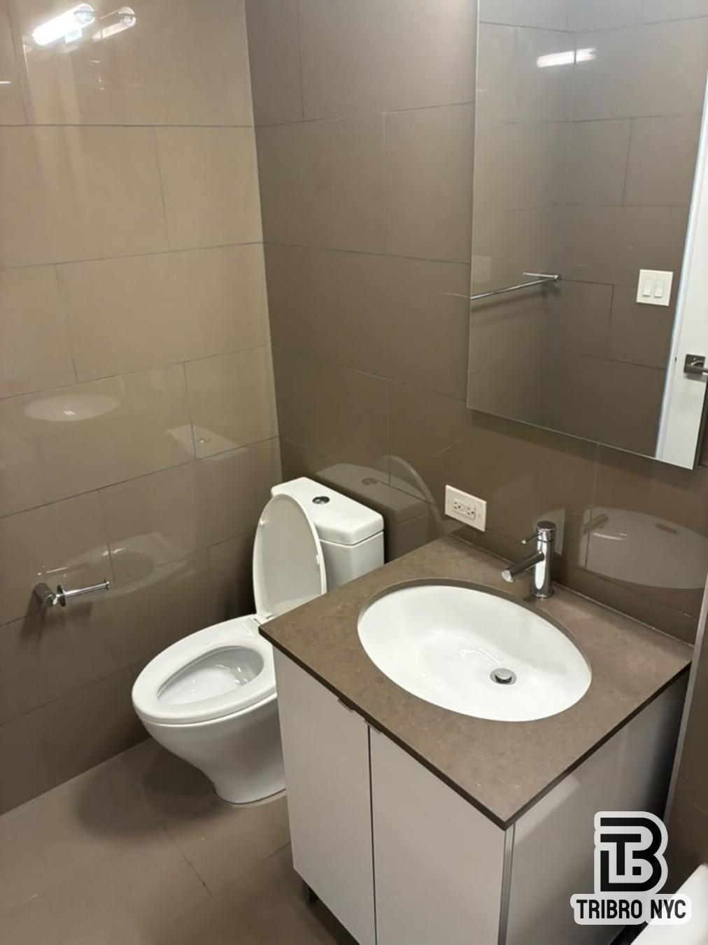 777 Sixth Avenue 1A Chelsea New York NY 10001