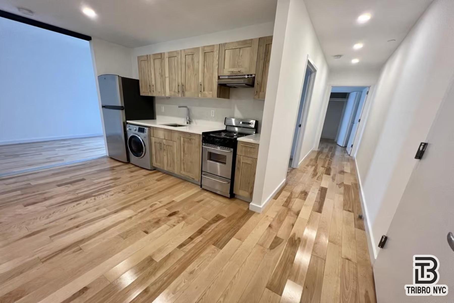 61 West 104th Street Manhattan Valley New York NY 10025